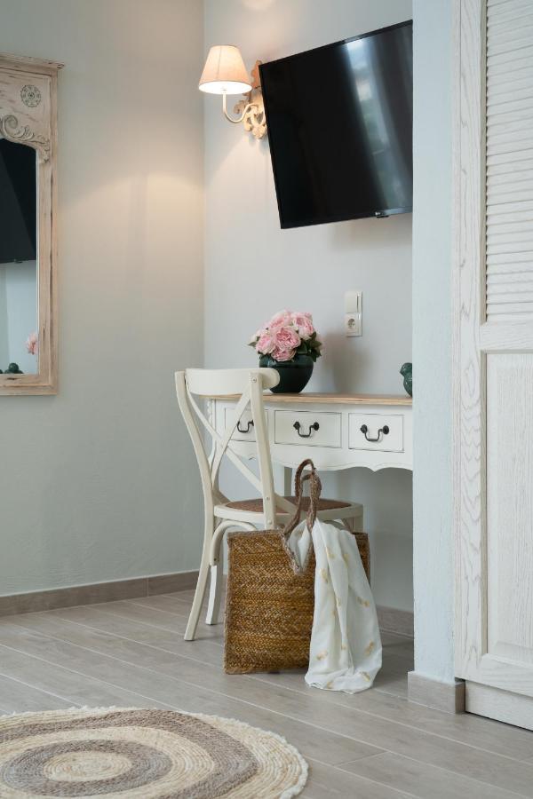 Mon Avis Boutique Hotel Chrysi Ammoudia Dış mekan fotoğraf